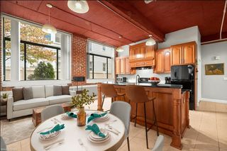 390 Charles Street APT 106, Bridgeport, CT 06606