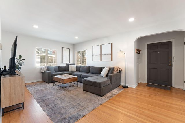 7344 Woodmar Avenue, Hammond, IN 46323