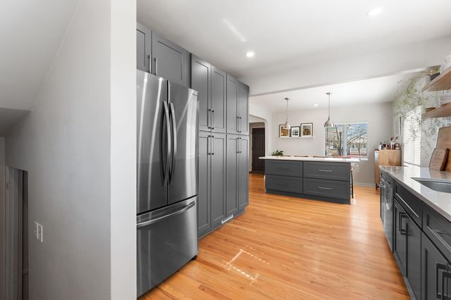 7344 Woodmar Avenue, Hammond, IN 46323