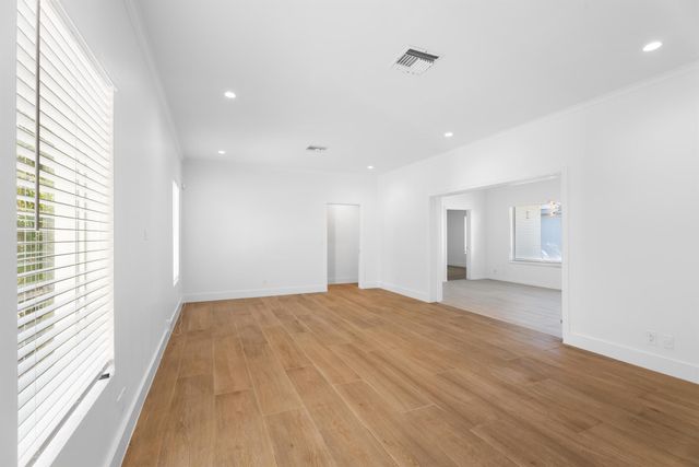 3115 N Flagler Drive, West Palm Beach, FL 33407