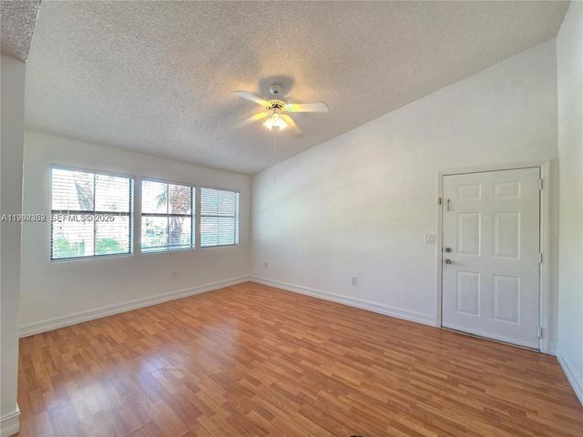 15650 SW 105th Ln 502, Miami, FL 33196