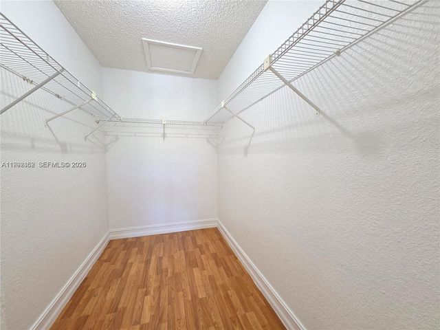 15650 SW 105th Ln 502, Miami, FL 33196