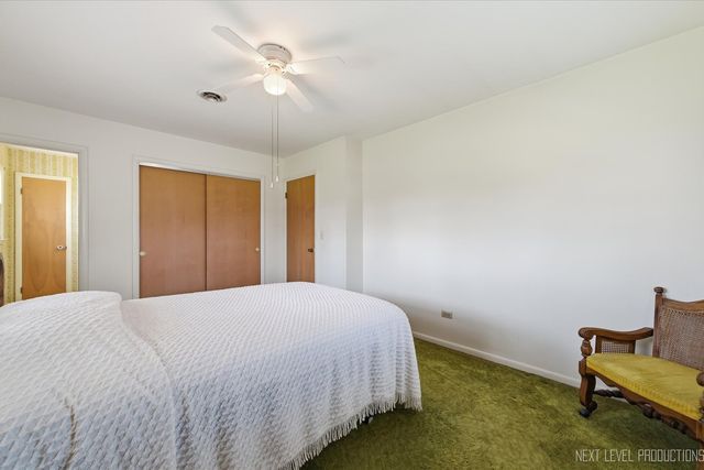 1575 Lin Lor Lane, Elgin, IL 60123