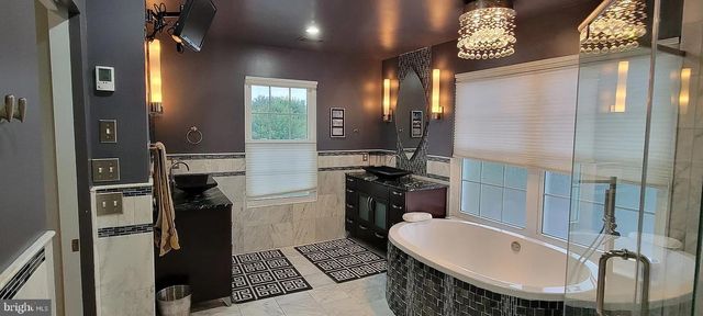 21381 MAIDSVILLE CT, Ashburn, VA 20147