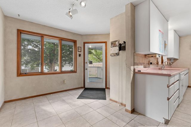 6324 Rolf Avenue, Edina, MN 55439