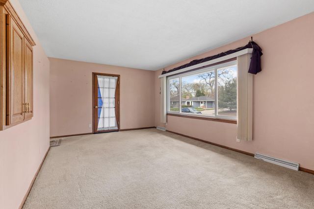 6324 Rolf Avenue, Edina, MN 55439