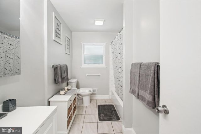 1418 HARBERSON RD, Catonsville, MD 21228