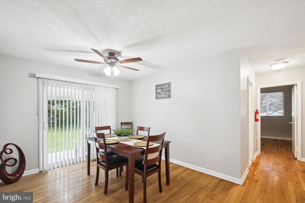1418 HARBERSON RD, Catonsville, MD 21228