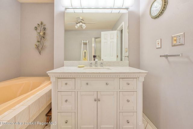 2931 Sleepy Hollow Road, Athens, NY 12015