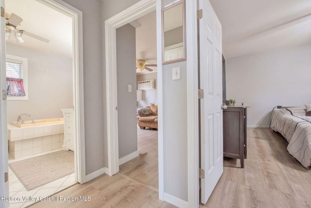 2931 Sleepy Hollow Road, Athens, NY 12015