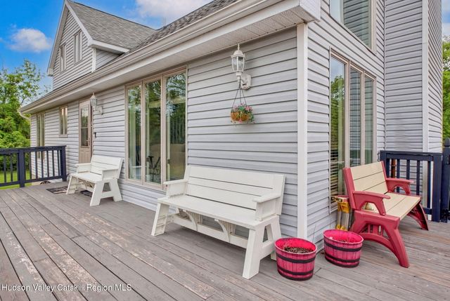 2931 Sleepy Hollow Road, Athens, NY 12015