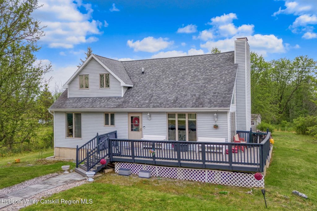 2931 Sleepy Hollow Road, Athens, NY 12015