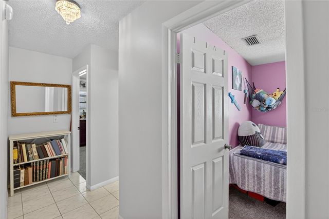 508 SOVEREIGN COURT, Tampa, FL 33613