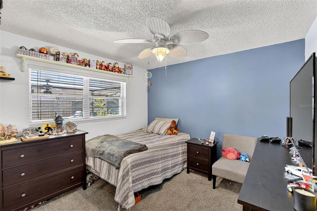 508 SOVEREIGN COURT, Tampa, FL 33613