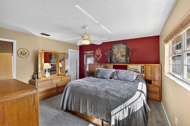 508 SOVEREIGN COURT, Tampa, FL 33613