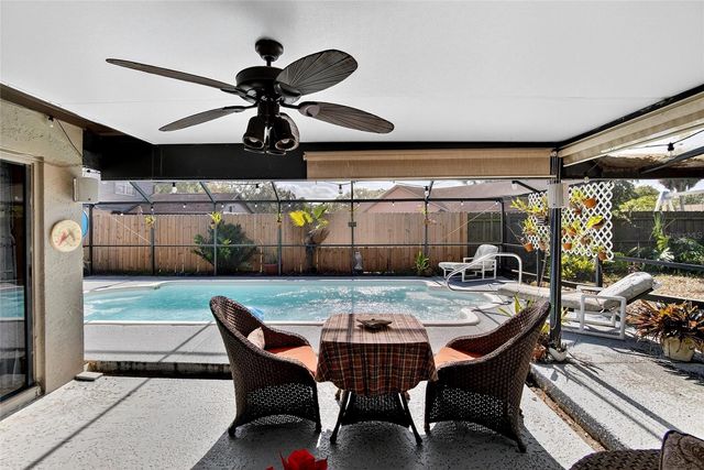 508 SOVEREIGN COURT, Tampa, FL 33613