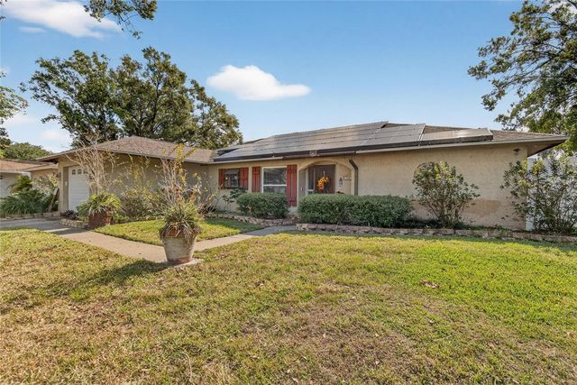 508 SOVEREIGN COURT, Tampa, FL 33613