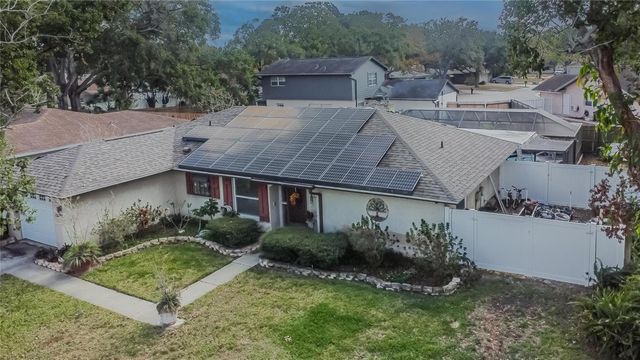 508 SOVEREIGN COURT, Tampa, FL 33613