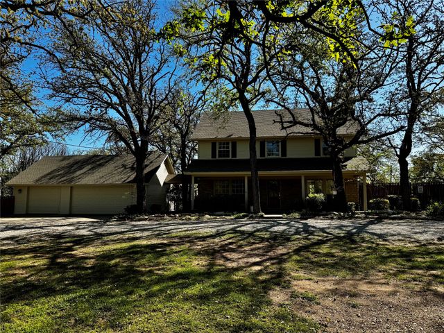 409 County Road 3418, Bridgeport, TX 76426