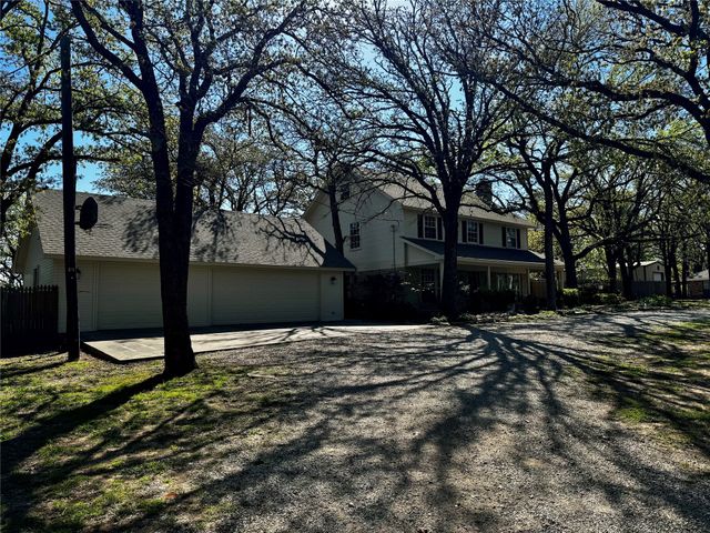 409 County Road 3418, Bridgeport, TX 76426