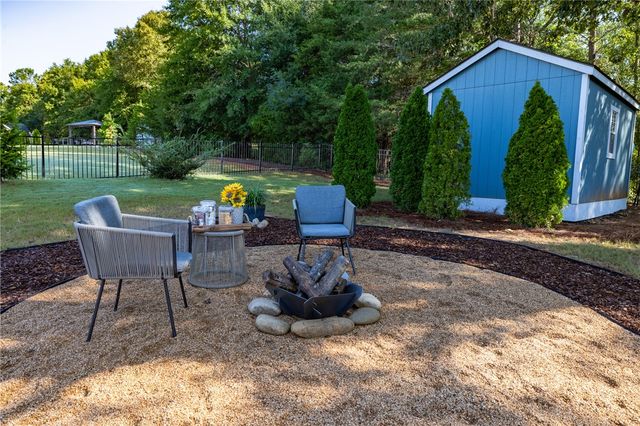 4009 Turnberry Loop, Seneca, SC 29678