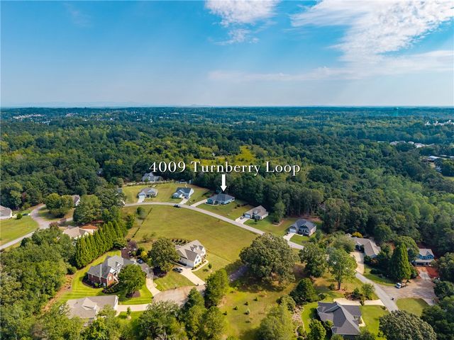 4009 Turnberry Loop, Seneca, SC 29678