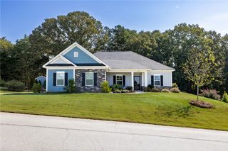 4009 Turnberry Loop, Seneca, SC 29678