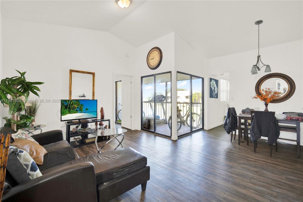 960 N Franklin Ave 960I, Homestead, FL 33034