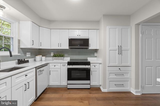 52 ABBEY BRIDGE CT, Lutherville Timonium, MD 21093