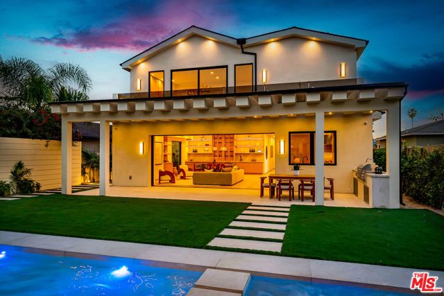 12307 Collins Street, Valley Village, CA 91607