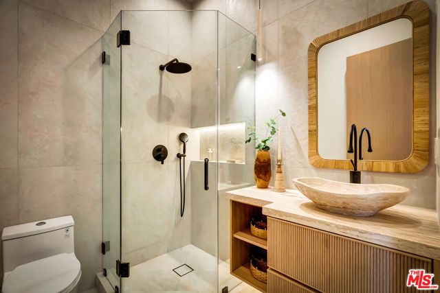 12307 Collins Street, Valley Village, CA 91607