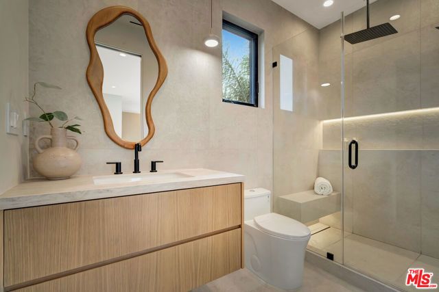 12307 Collins Street, Valley Village, CA 91607