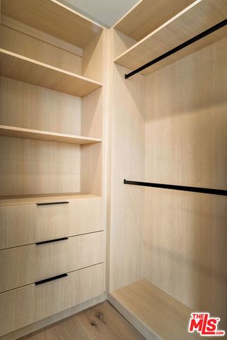 12307 Collins Street, Valley Village, CA 91607