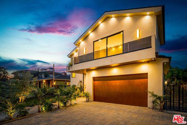 12307 Collins Street, Valley Village, CA 91607