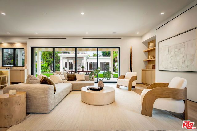 12307 Collins Street, Valley Village, CA 91607