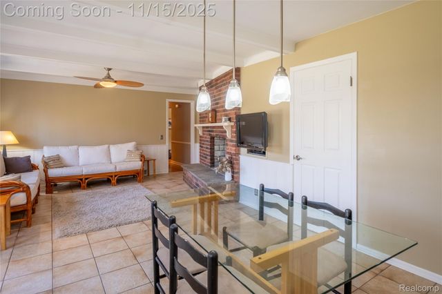 12187 Amherst Court, Plymouth Charter Township, MI 48170