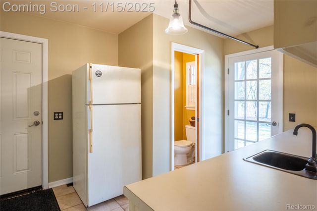 12187 Amherst Court, Plymouth Charter Township, MI 48170