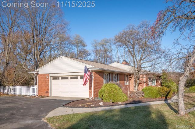 12187 Amherst Court, Plymouth Charter Township, MI 48170