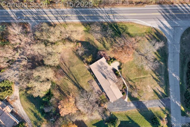 12187 Amherst Court, Plymouth Charter Township, MI 48170