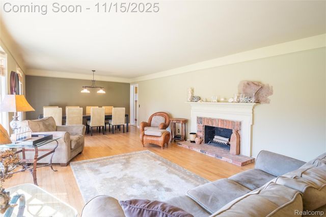 12187 Amherst Court, Plymouth Charter Township, MI 48170