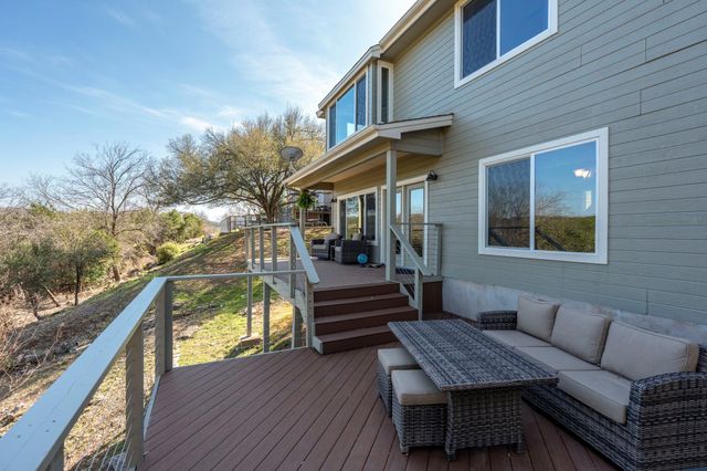 7716 Waldon DR E, Austin, TX 78750