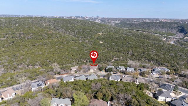 7716 Waldon DR E, Austin, TX 78750