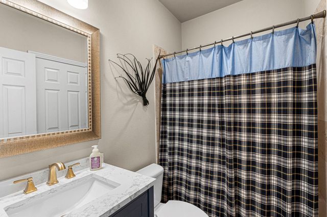 7716 Waldon DR E, Austin, TX 78750