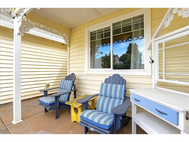 504 N LARK Dr, Ridgefield, WA 98642