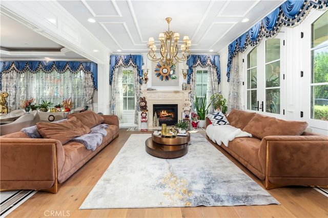 481 W Live Oak Avenue, Arcadia, CA 91007
