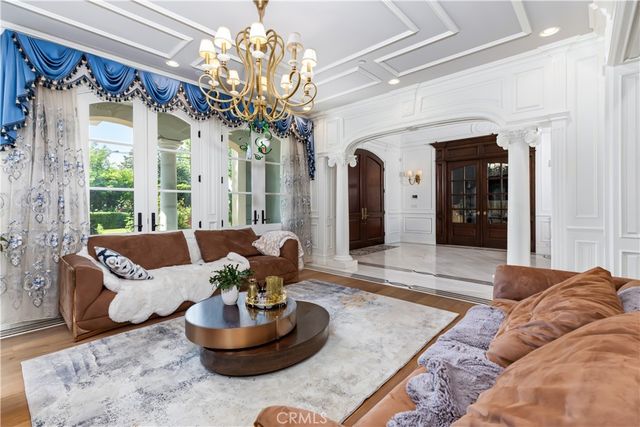 481 W Live Oak Avenue, Arcadia, CA 91007