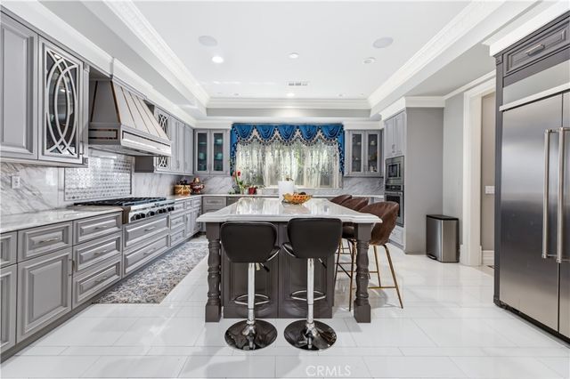 481 W Live Oak Avenue, Arcadia, CA 91007