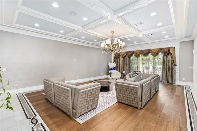 481 W Live Oak Avenue, Arcadia, CA 91007