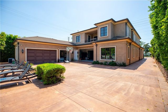 481 W Live Oak Avenue, Arcadia, CA 91007