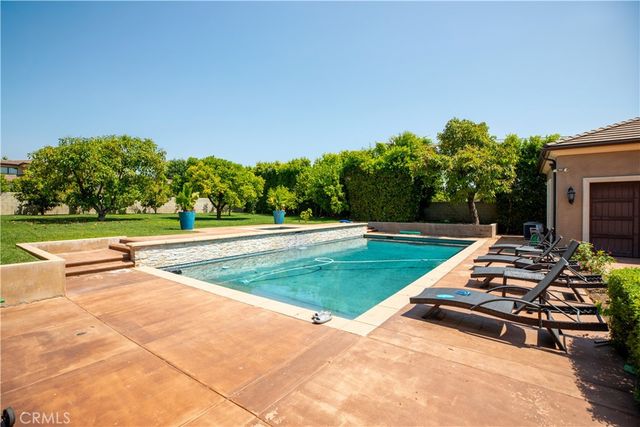 481 W Live Oak Avenue, Arcadia, CA 91007